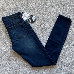 NWT Articles of Society mid-rise skinny jeans